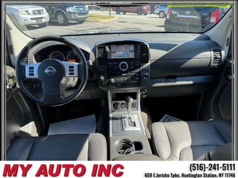 Used 2012 Nissan Pathfinder Silver image 11