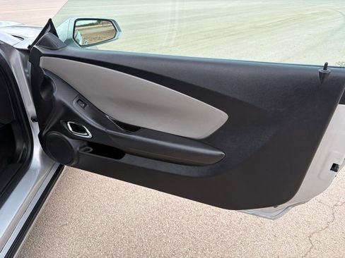 Used 2010 Chevrolet Camaro LS image 35