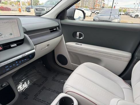 Used 2023 Hyundai Ioniq 5 Limited AWD/4WD image 23