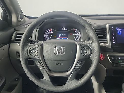 Certified 2017 Honda Pilot EX image 23