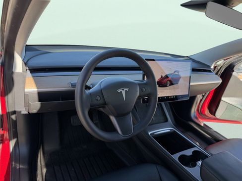 Used 2022 Tesla Model 3 Long Range image 18