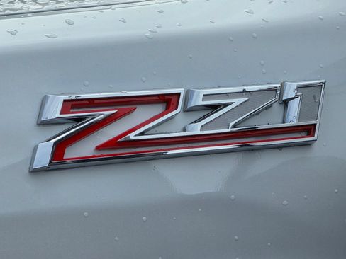 Used 2021 Chevrolet Silverado 2500 LTZ w/ LTZ Plus Package AWD/4WD image 39
