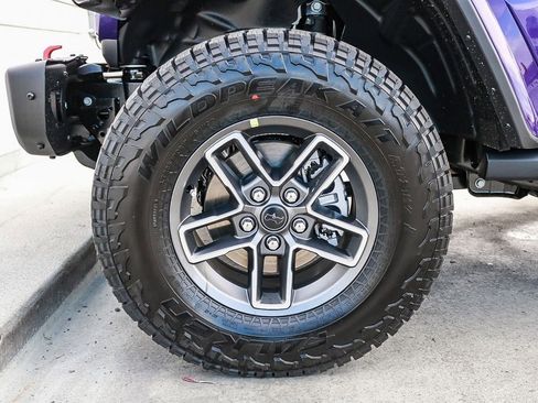 New 2026 Jeep Gladiator Mojave image 11