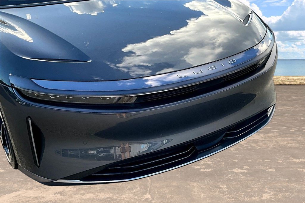 Used 2024 Lucid Air Pure RWD image 33