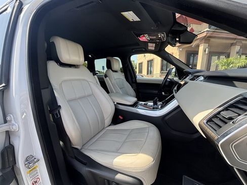 Used 2018 Land Rover Range Rover Sport HSE AWD/4WD image 19