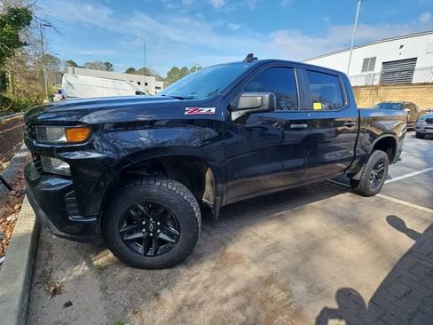 Used 2021 Chevrolet Silverado 1500 Custom Trail Boss image 3