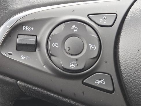 Used 2018 Buick LaCrosse Premium w/ Driver Confidence Package #2 AWD/4WD image 9