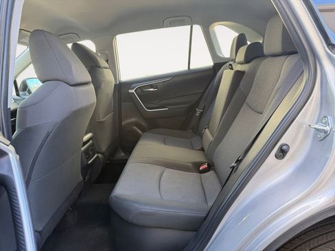 Used 2025 Toyota RAV4 XLE image 13