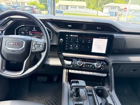 Used 2024 GMC Sierra 1500 AT4X w/ AT4X AEV Edition AWD/4WD image 23