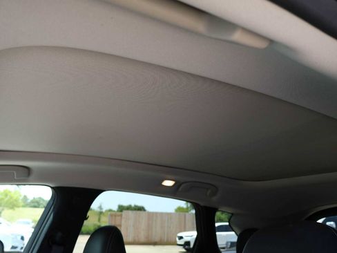 Used 2019 INFINITI QX50 Luxe FWD image 28