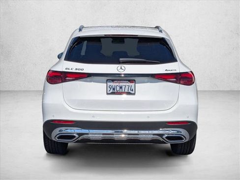 Used 2026 Mercedes-Benz GLC 300 4MATIC image 8