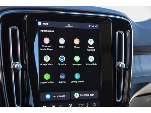 New 2026 Volvo XC40 B5 Plus w/ Protection Package Premier image 19