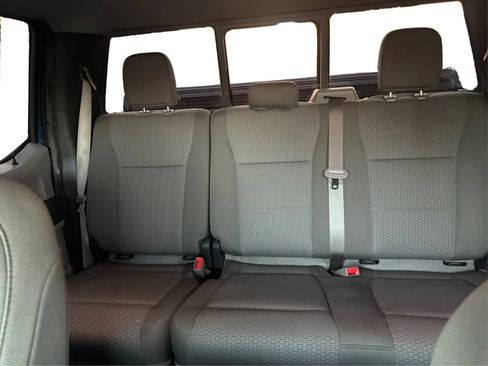 Used 2019 Ford F150 XLT w/ Equipment Group 302A Luxury AWD/4WD image 15