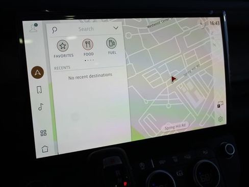 New 2026 Land Rover Defender 130 X-Dynamic SE image 17