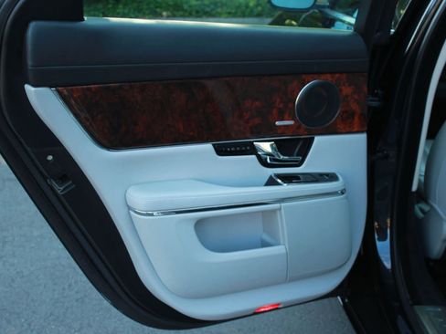 Used 2012 Jaguar XJ RWD image 25