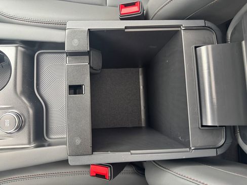 New 2026 Ford Explorer Active w/ Active Comfort Package image 33