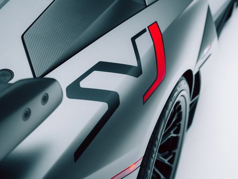 Used 2020 Lamborghini Aventador SVJ image 22