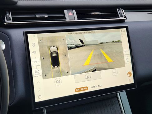 New 2026 Land Rover Range Rover Velar Dynamic SE AWD/4WD image 17