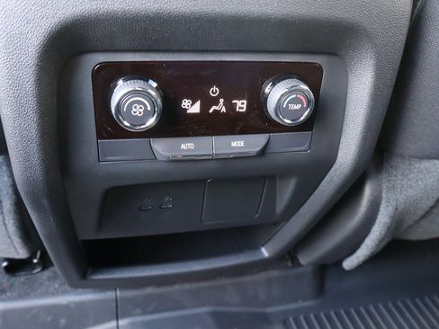 New 2026 Chevrolet Traverse LT w/ LPO, Floor Liner Package image 22