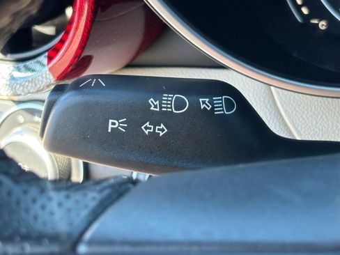 Used 2023 Alfa Romeo Giulia w/ Quick Order Package 22Z Lusso image 17