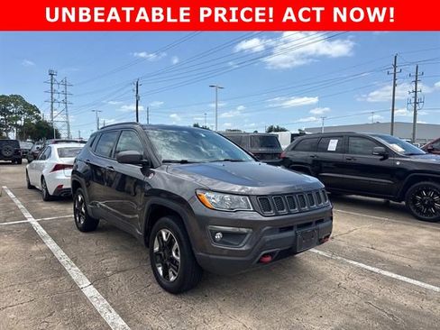 Used 2018 Jeep Compass Trailhawk AWD/4WD image 1