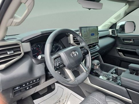 Used 2023 Toyota Tundra Limited AWD/4WD image 15