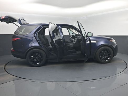 Used 2017 Land Rover Discovery HSE image 58