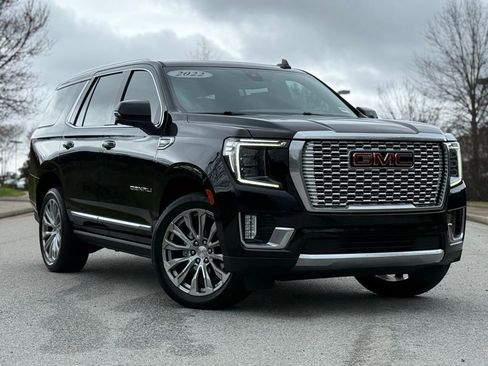 Used 2022 GMC Yukon Denali image 2