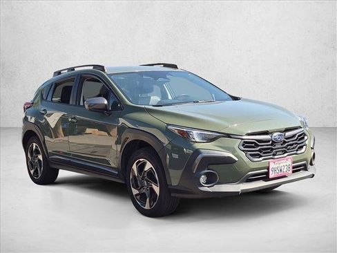 Used 2024 Subaru Crosstrek 2.5i Limited w/ Crosstrek Mirror Package AWD/4WD image 3