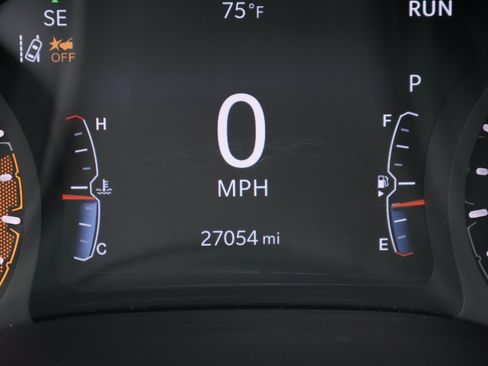 Used 2023 Jeep Compass Latitude AWD/4WD image 4
