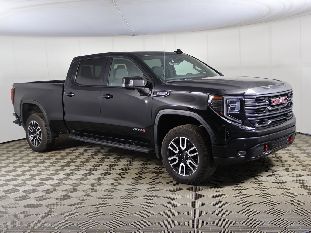 Used 2024 GMC Sierra 1500 AT4 w/ Technology Package AWD/4WD image 2