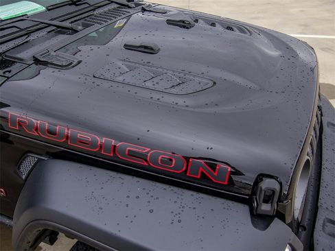 New 2026 Jeep Wrangler Unlimited Rubicon w/ Safety Group image 11