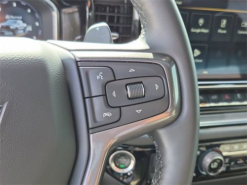Used 2025 Chevrolet Silverado 1500 ZR2 w/ Technology Package image 25