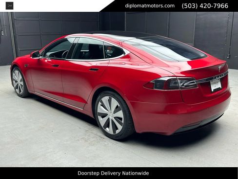 Used 2020 Tesla Model S AWD image 5