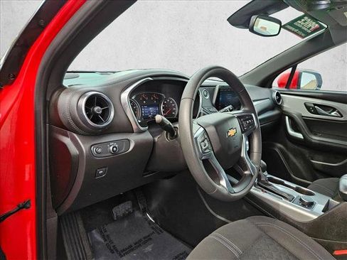 Used 2021 Chevrolet Blazer LT FWD image 10