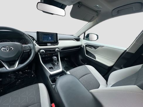 Used 2019 Toyota RAV4 XLE AWD/4WD image 22