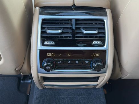 Used 2017 BMW 750i 750i image 20