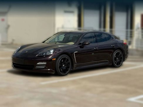 Used 2013 Porsche Panamera image 3