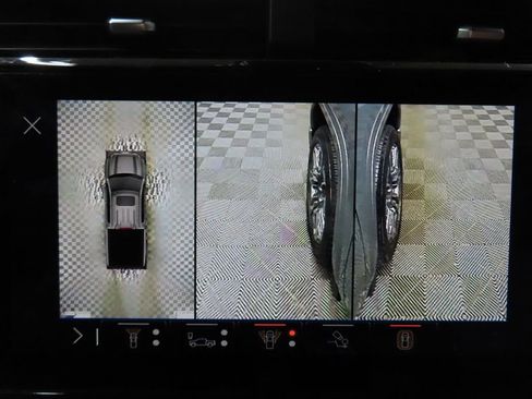 Used 2024 GMC Sierra 1500 Denali Ultimate image 17