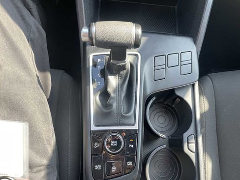 Used 2023 Kia Sportage LX FWD image 20