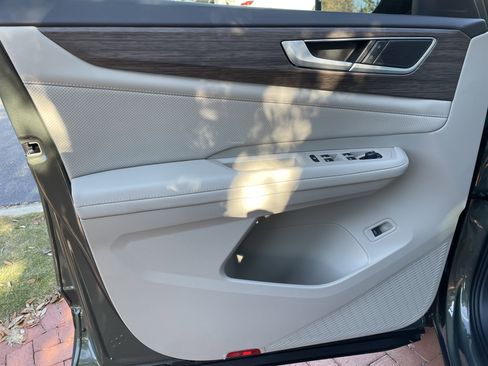 New 2026 Volkswagen Atlas SEL image 14