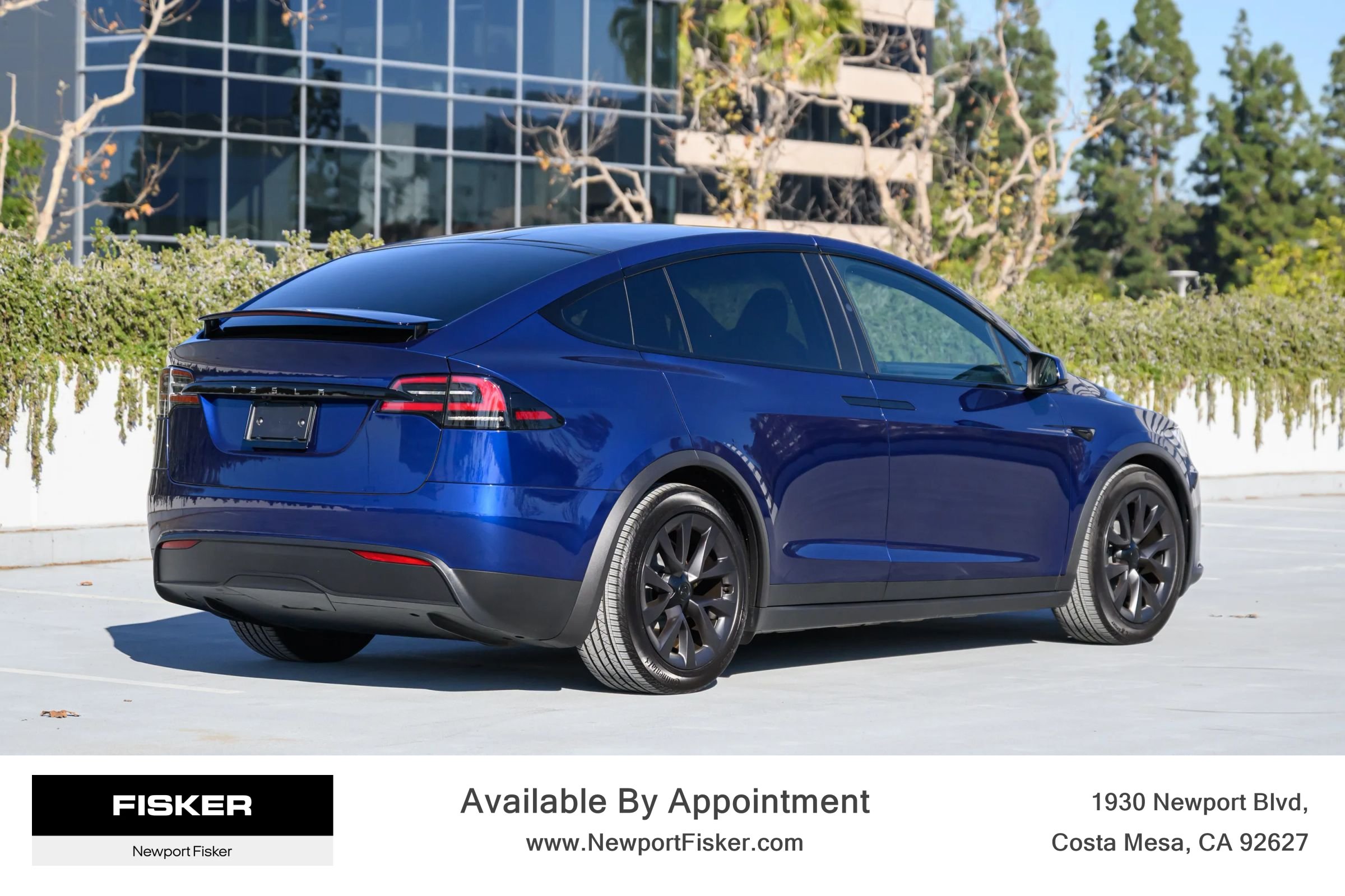 Used 2023 Tesla Model X AWD/4WD image 3