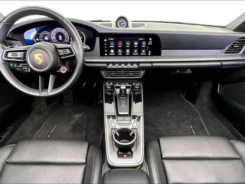 Used 2025 Porsche 911 Carrera RWD image 19