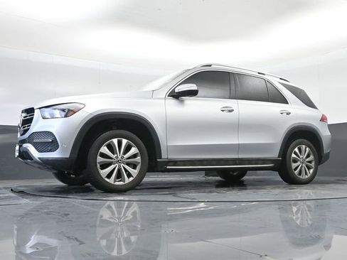 Used 2020 Mercedes-Benz GLE 350 4MATIC w/ Premium Package image 35