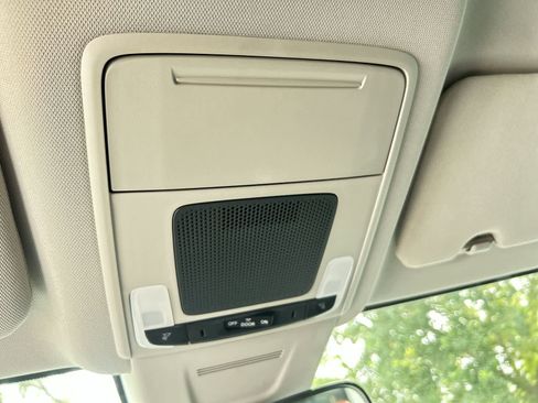 Used 2023 Honda CR-V LX image 17
