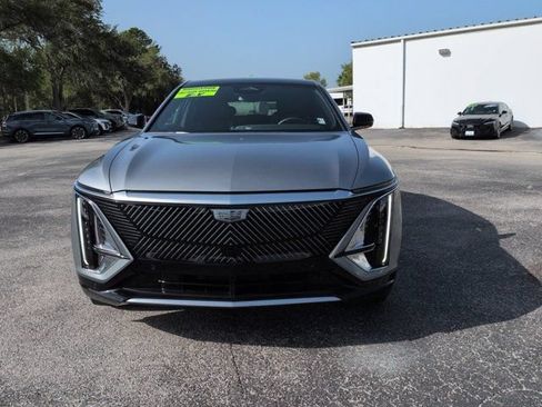 Used 2024 Cadillac Lyriq Tech RWD image 9