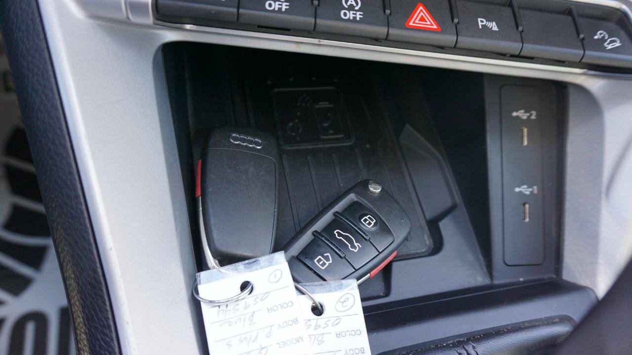 Used 2023 Audi Q3 2.0T Premium Plus w/ Premium Plus Package AWD/4WD image 21