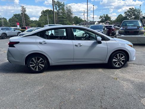 New 2025 Nissan Versa SV w/ Trunk Package image 6