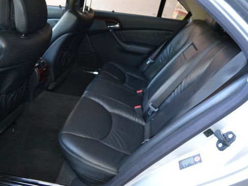Used 2004 Mercedes-Benz S 500 4MATIC image 31