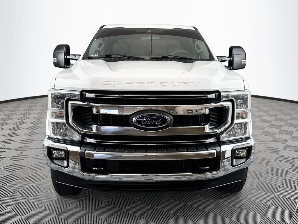 Used 2021 Ford F250 XLT w/ XLT Value Package AWD/4WD image 2